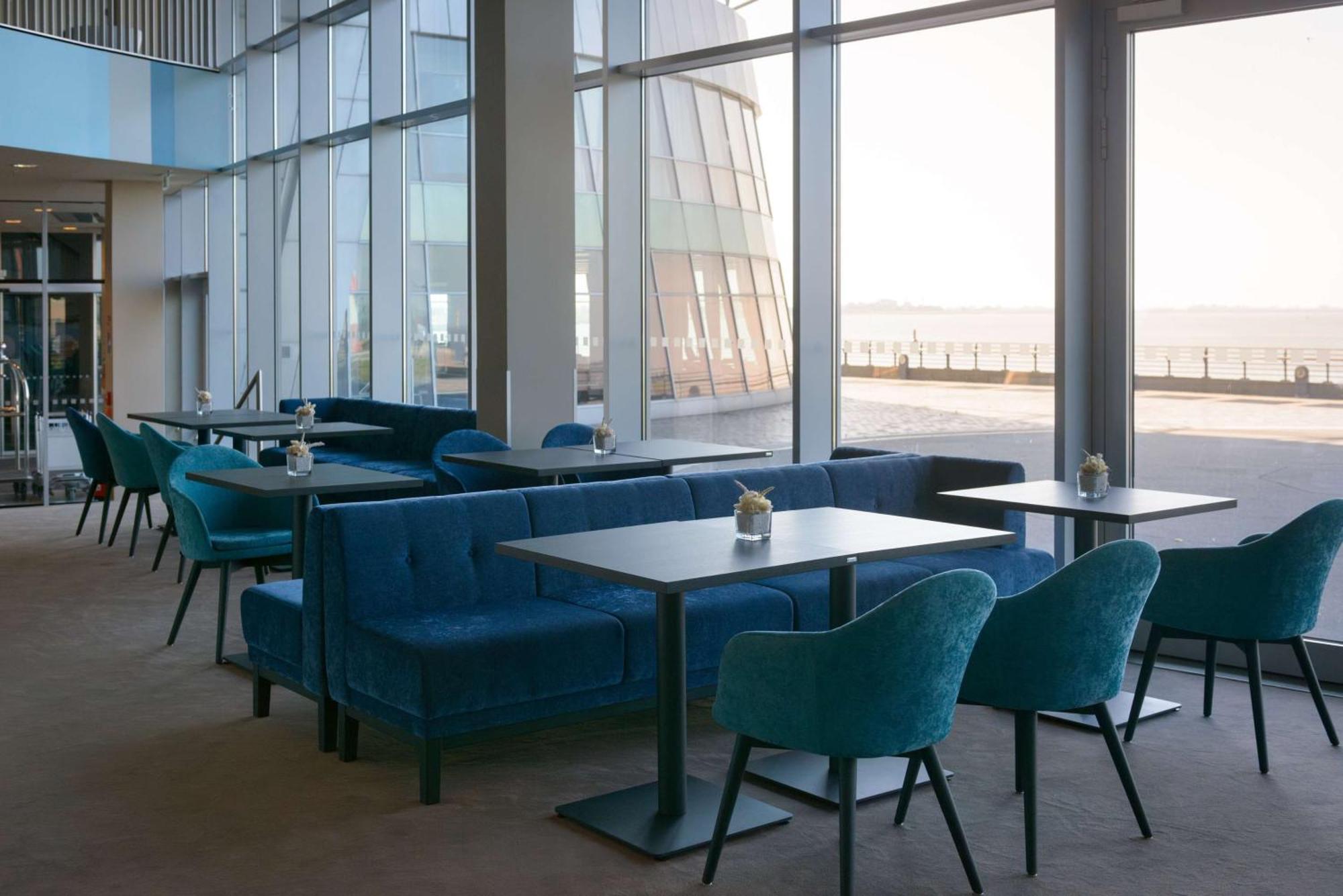 Atlantic Hotel Sail City Bremerhaven Exterior foto